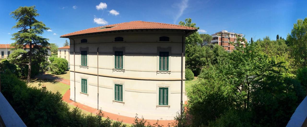 Rainbow Rooms Pisa Exterior photo